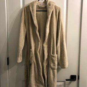 Summer & Rose Cozy Robe